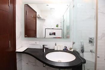 Oyo Premium Pitampura Hotel Nowe Delhi Zewnętrze zdjęcie