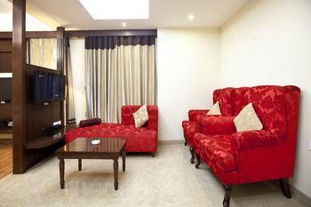 Oyo Premium Pitampura Hotel Nowe Delhi Zewnętrze zdjęcie